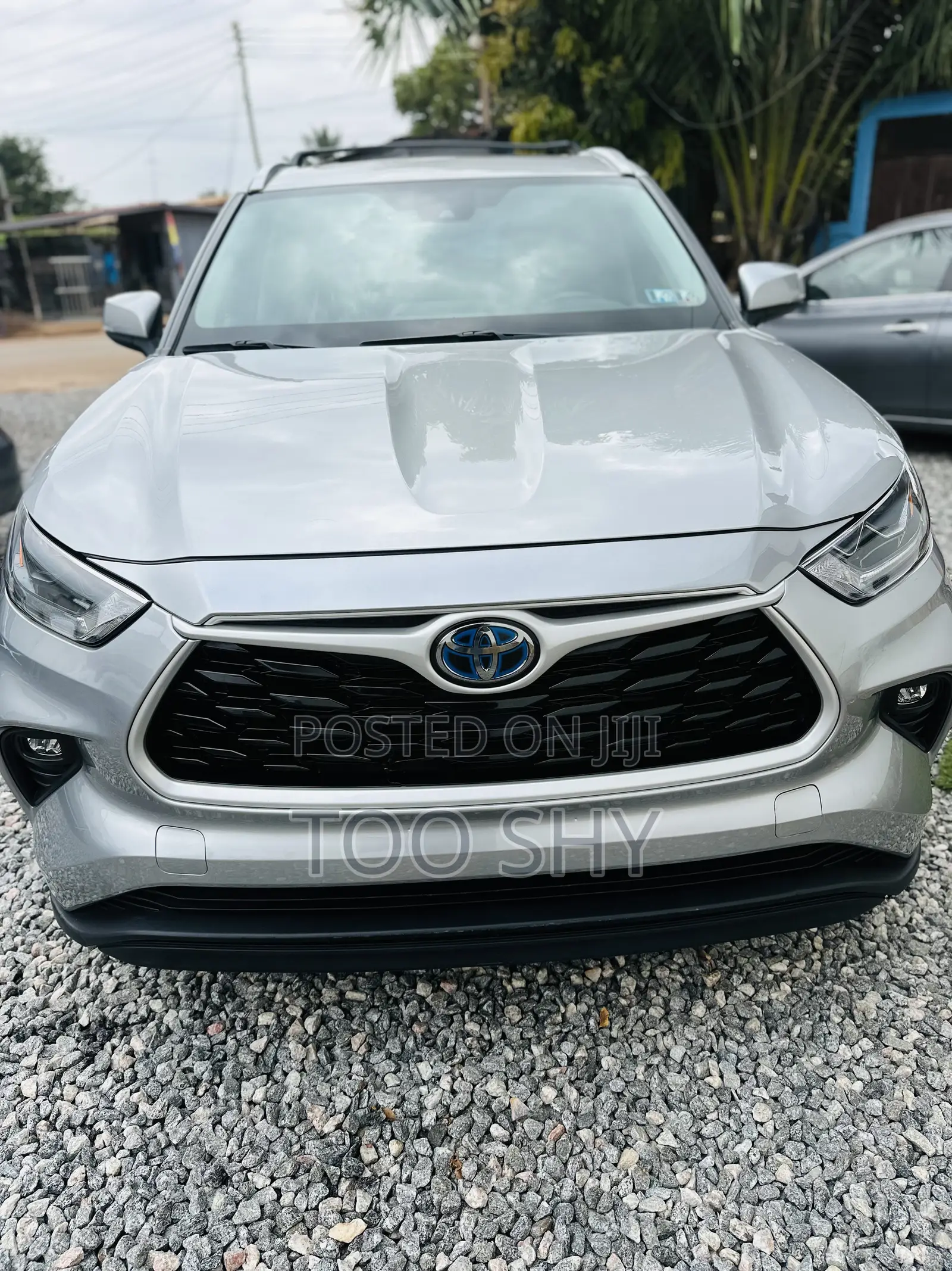 Toyota Highlander XLE AWD 2023 Silver