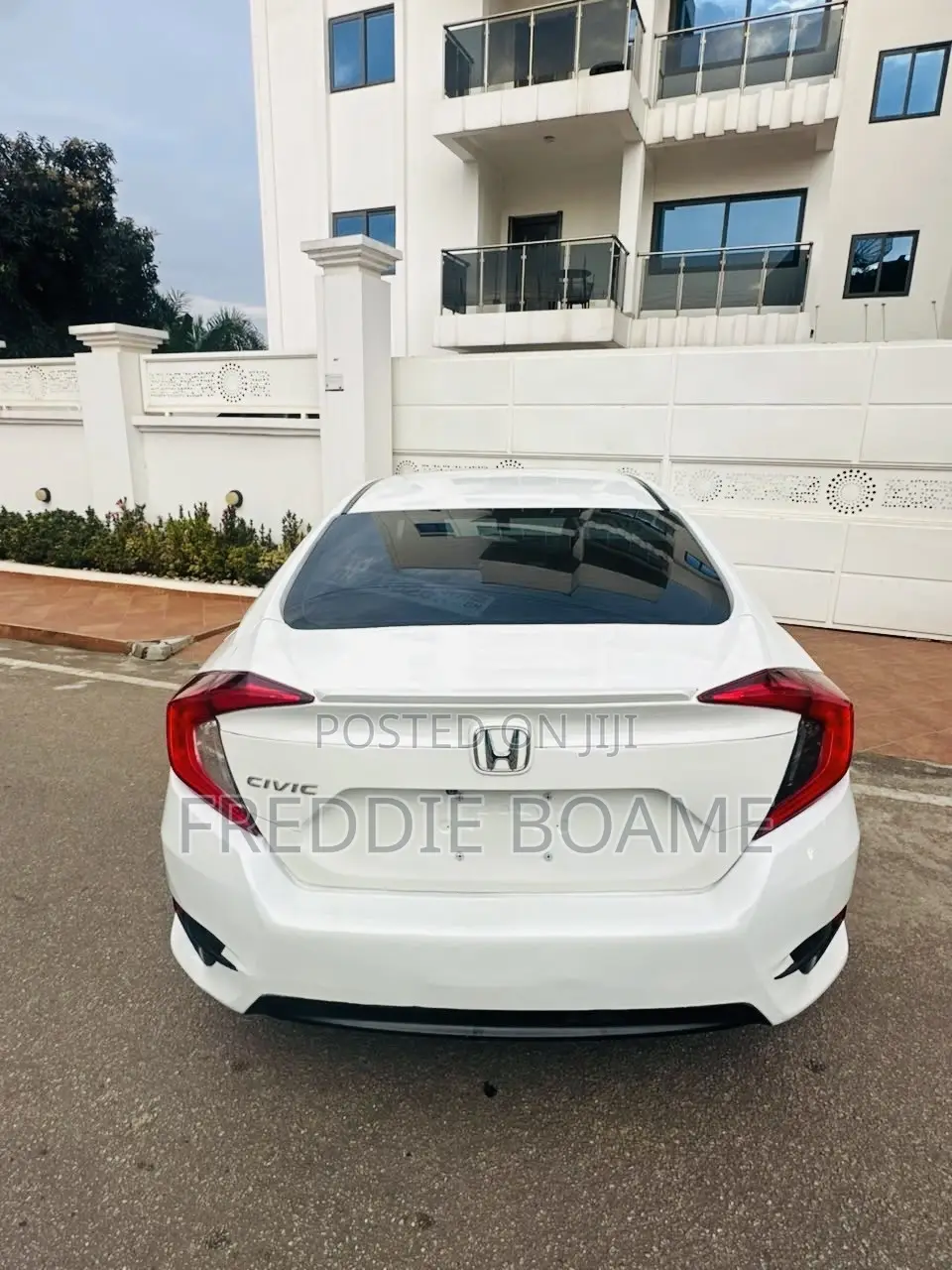 Honda Civic 2016 White
