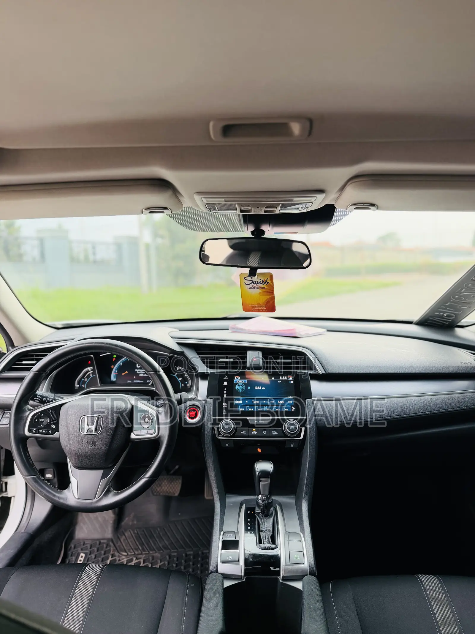 Honda Civic 2016 White