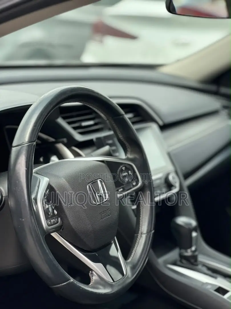 Honda Civic 2020 Gray