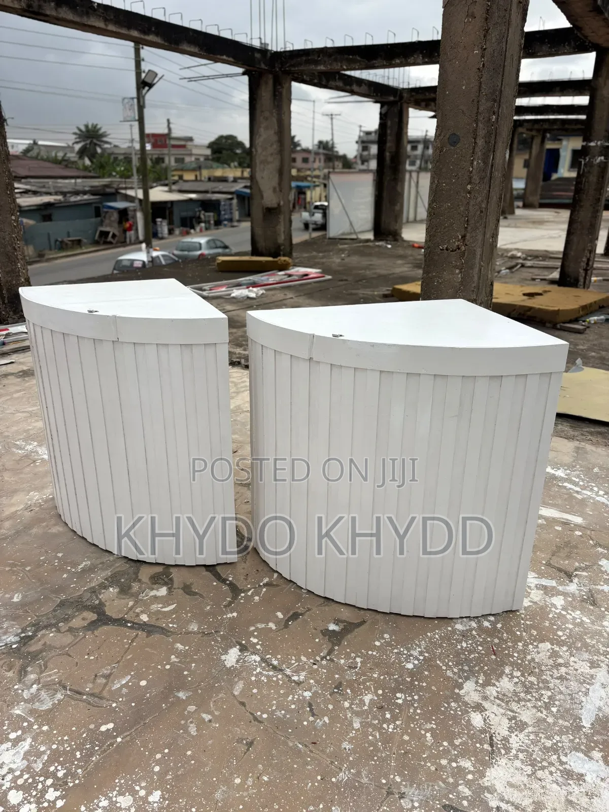 Stylish Foldable Buffet Table