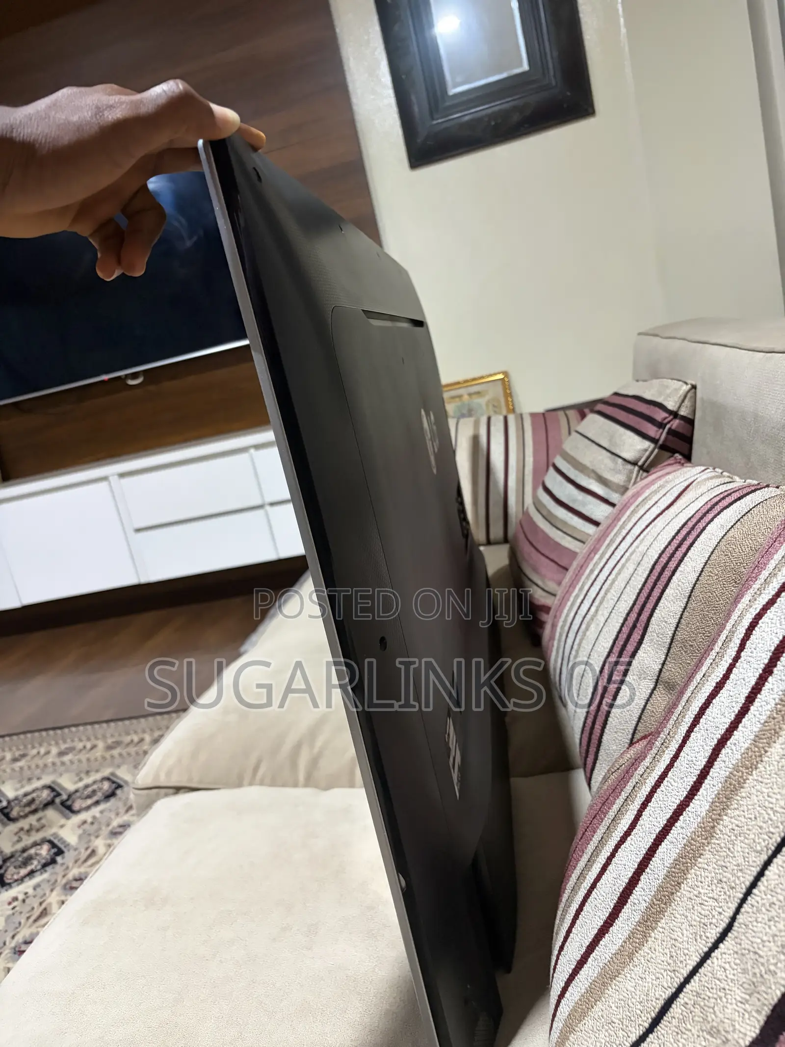 49 Inch LG Satellite Full HD LED Television