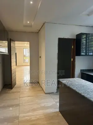 3bdrm House in Ahodwo, Kumasi Metropolitan for rent