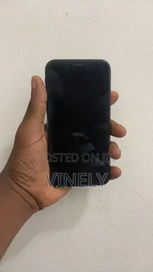Apple iPhone XR 128 GB Black