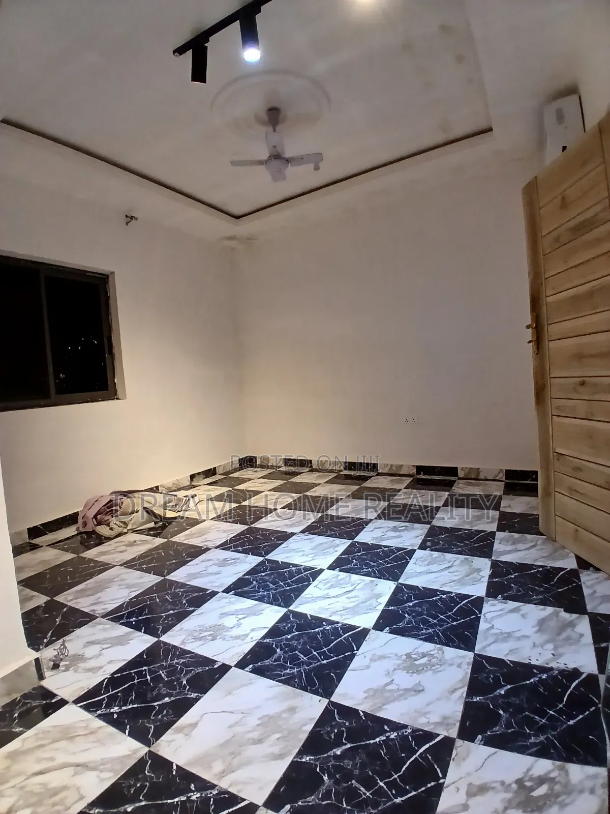 1bdrm Apartment in Pillar 2 for rent