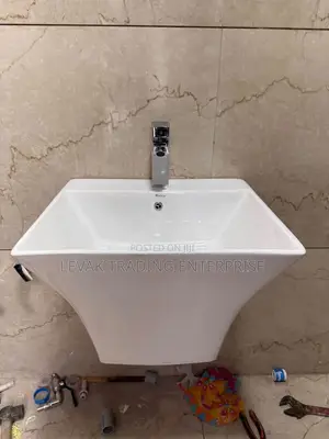 Small Basin _ Wall Hung Short Pedestal Basin
