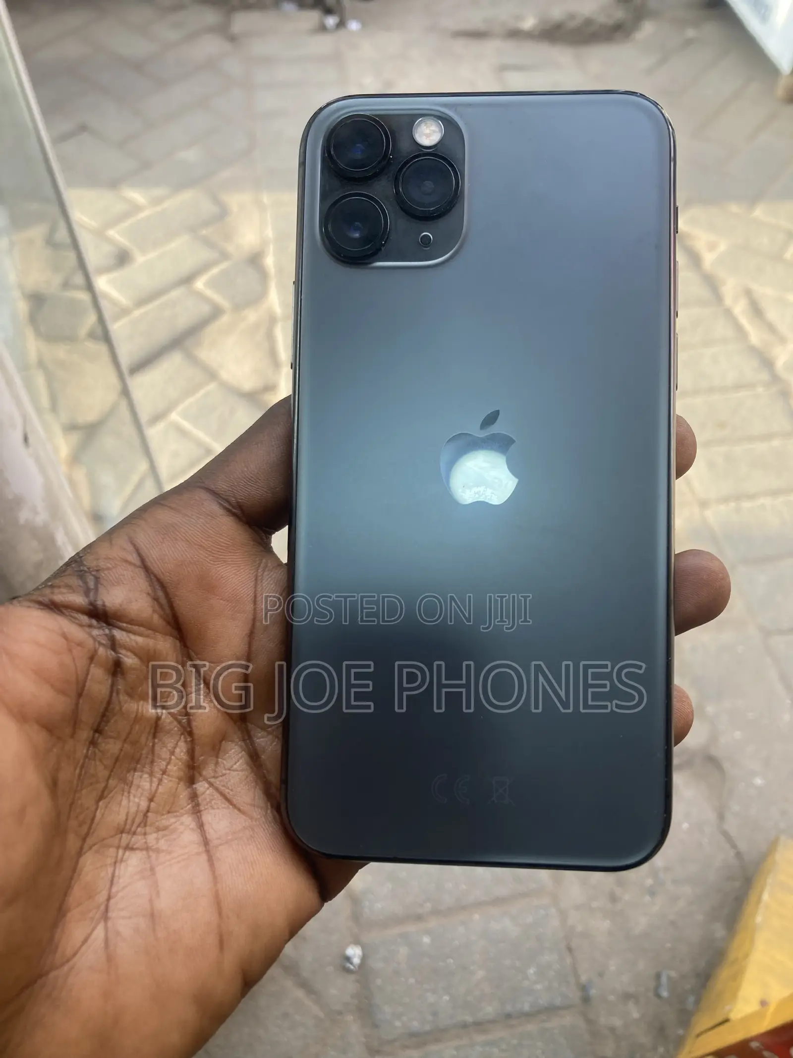 New Apple iPhone 11 Pro 64 GB Black