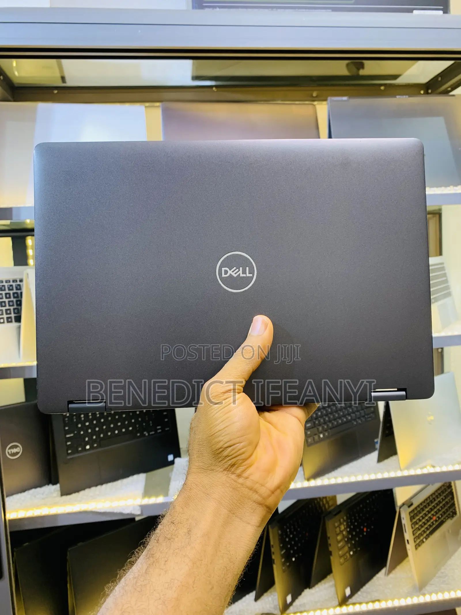 Laptop Dell Inspiron 14 5400 2-in-1 8GB Intel Core i5 SSD 256GB
