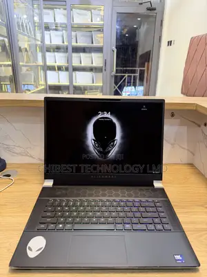 Laptop Alienware X16 R2 16GB Intel Core Ultra 7 SSD 1T