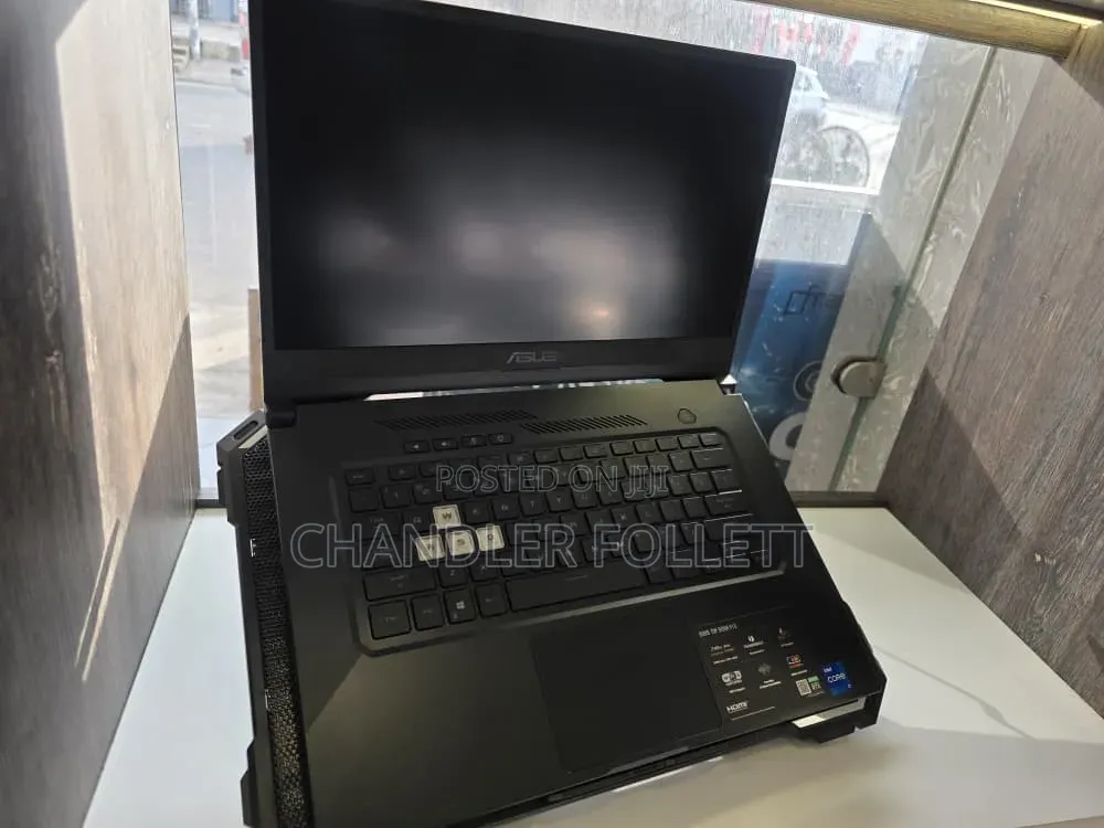 Laptop Asus TUF Gaming F16 16GB Intel Core i7 SSD 1T