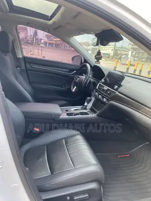 Honda Accord Touring 2.0T 2021 White