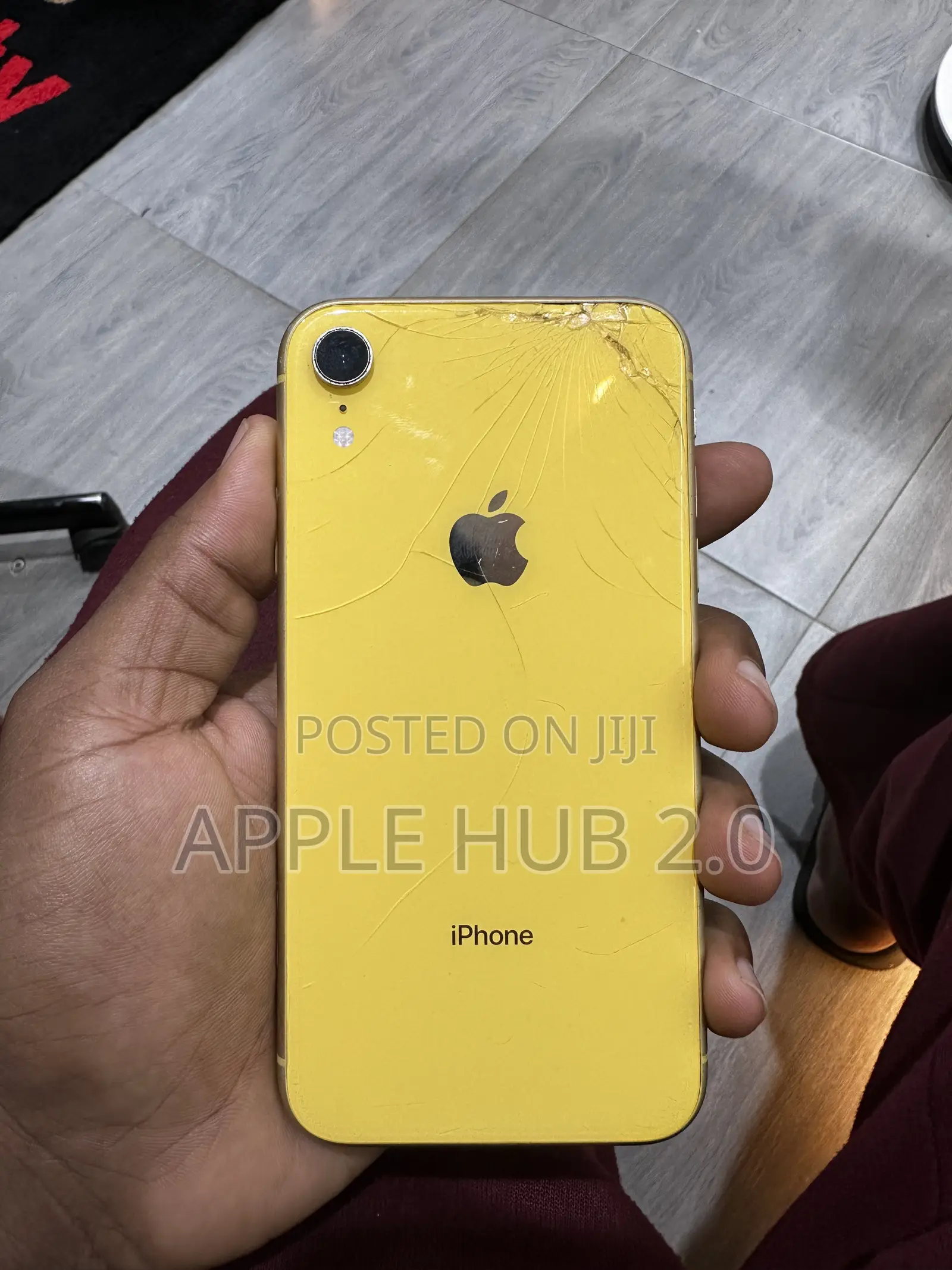 Apple iPhone XR 64 GB Yellow
