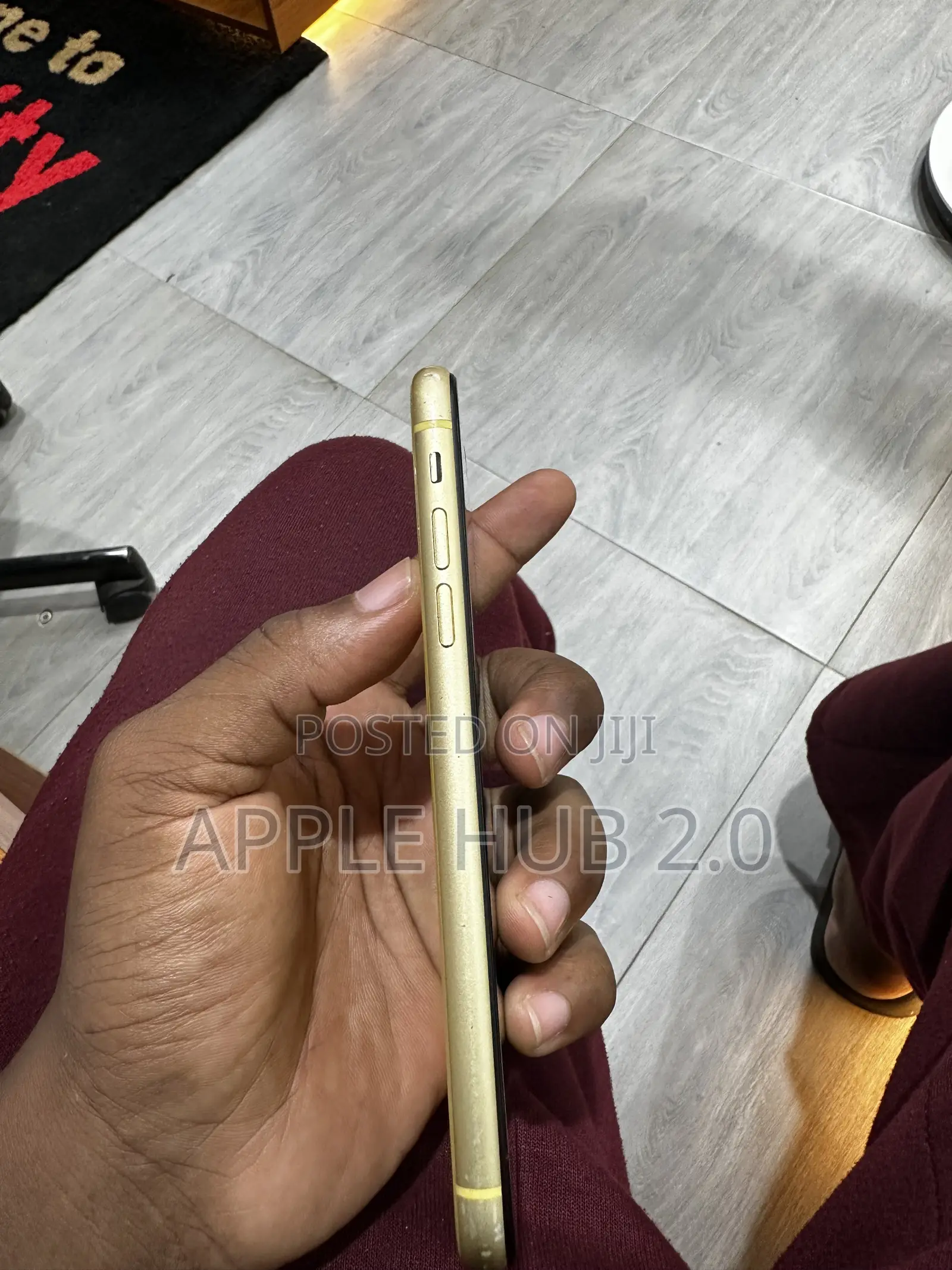 Apple iPhone XR 64 GB Yellow