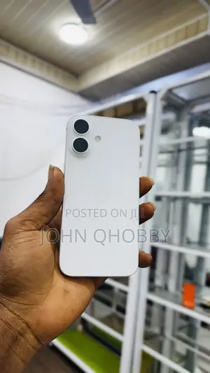 Apple iPhone 16 128 GB White