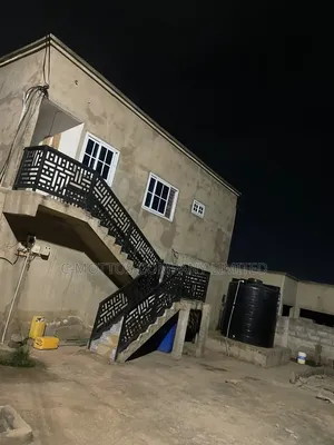 Furnished 6bdrm Block of Flats in Wedokum, Main Station for sale