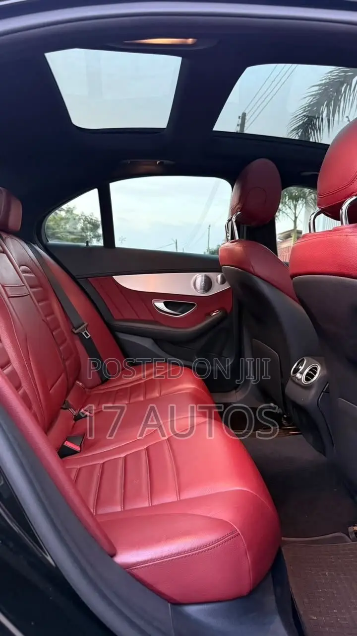 Mercedes-Benz C300 2021 Black