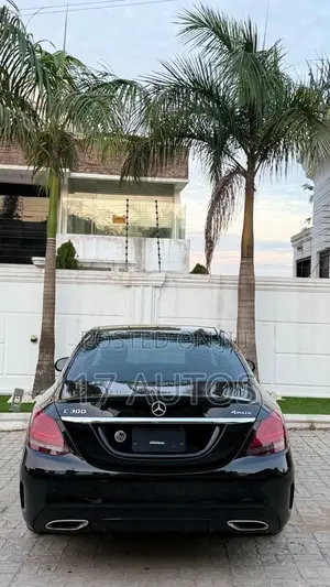 Mercedes-Benz C300 2021 Black