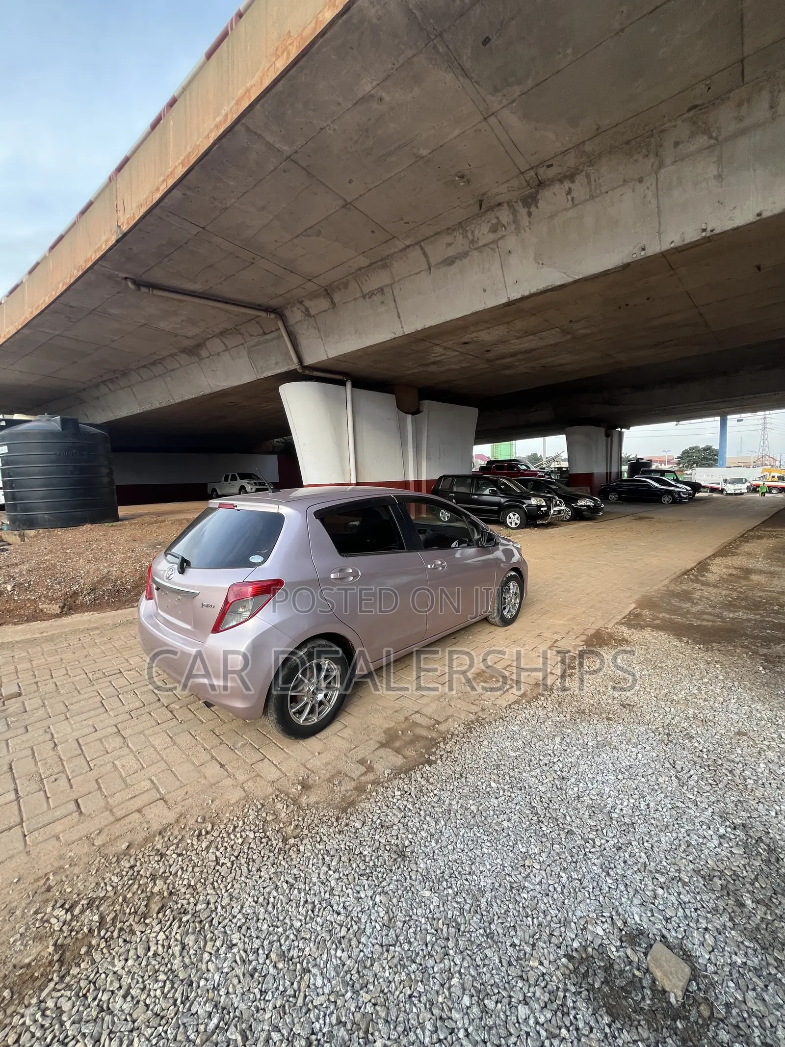 Toyota Vitz 2012 Gray