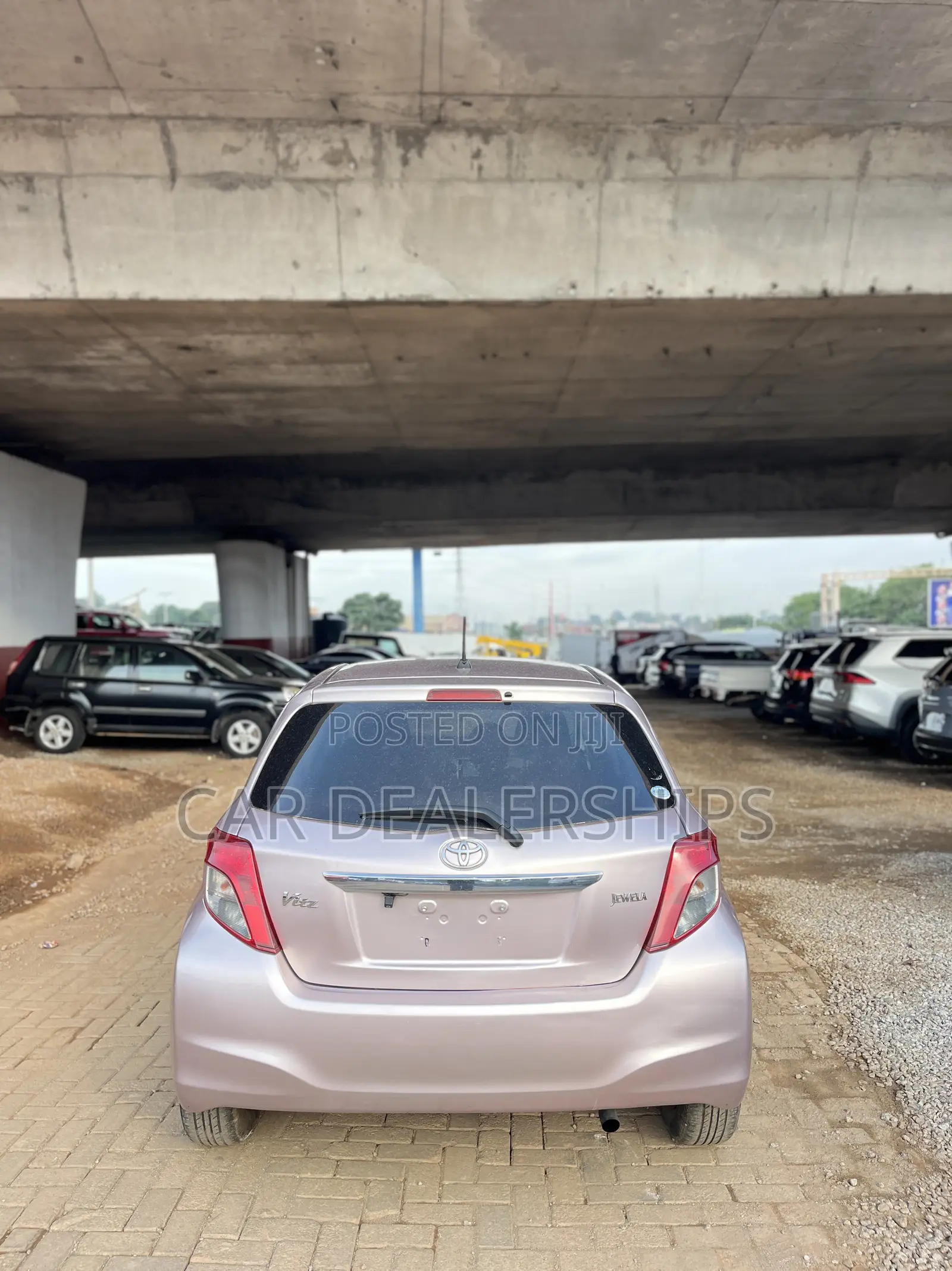 Toyota Vitz 2012 Gray