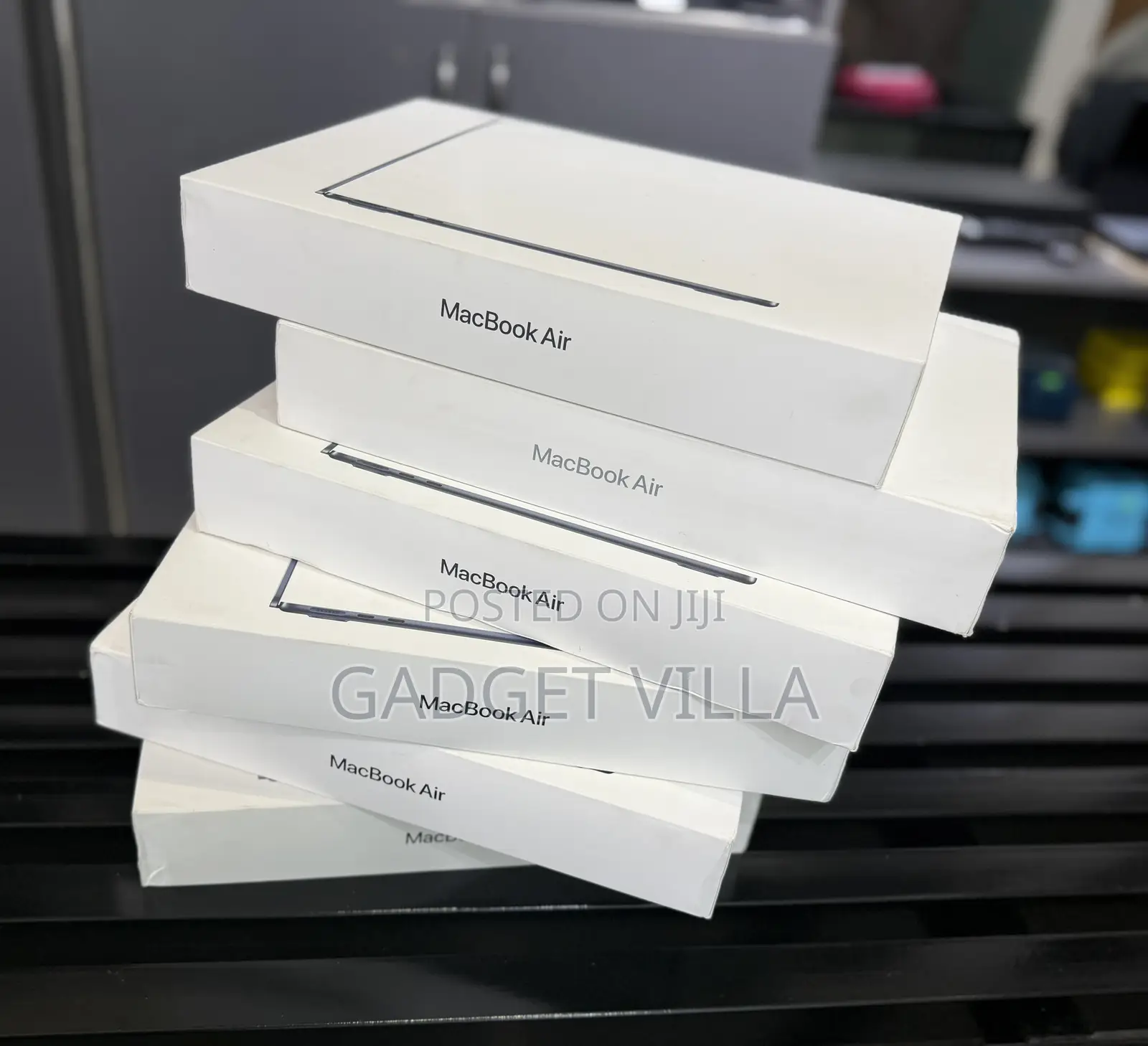 New Laptop Apple MacBook Air 2026 M5 16GB Apple M5 SSD 512GB