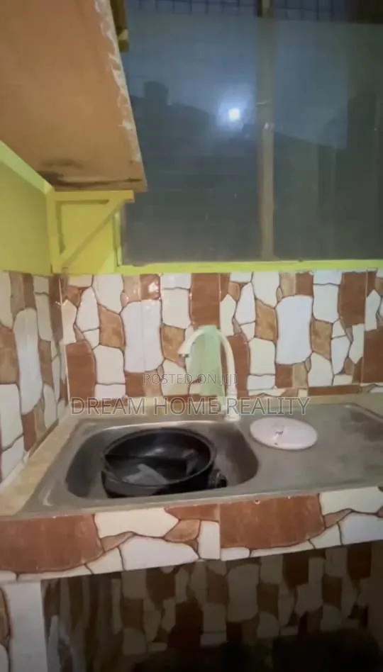 1bdrm Apartment in ECOMOG for rent