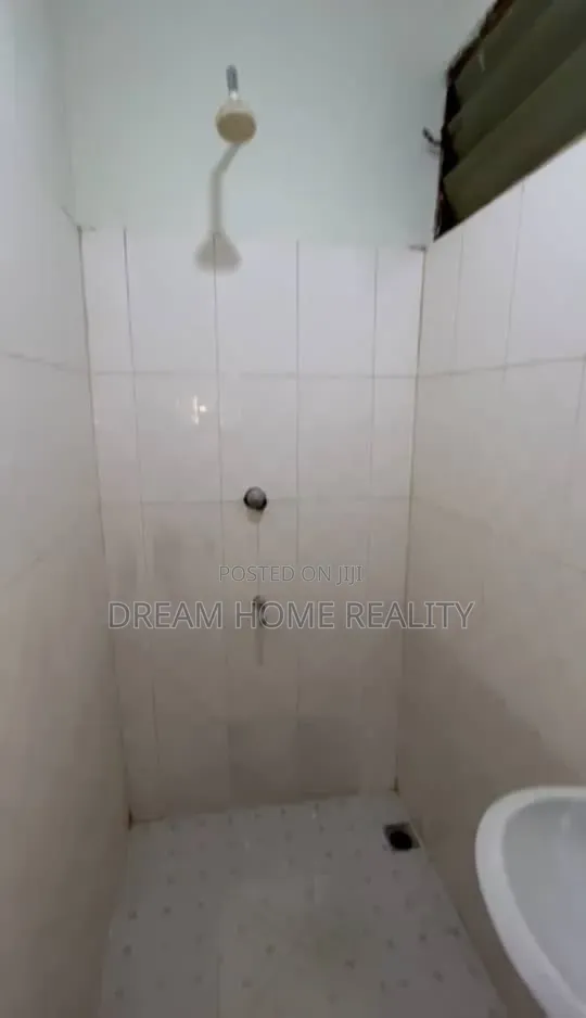 1bdrm Apartment in ECOMOG for rent