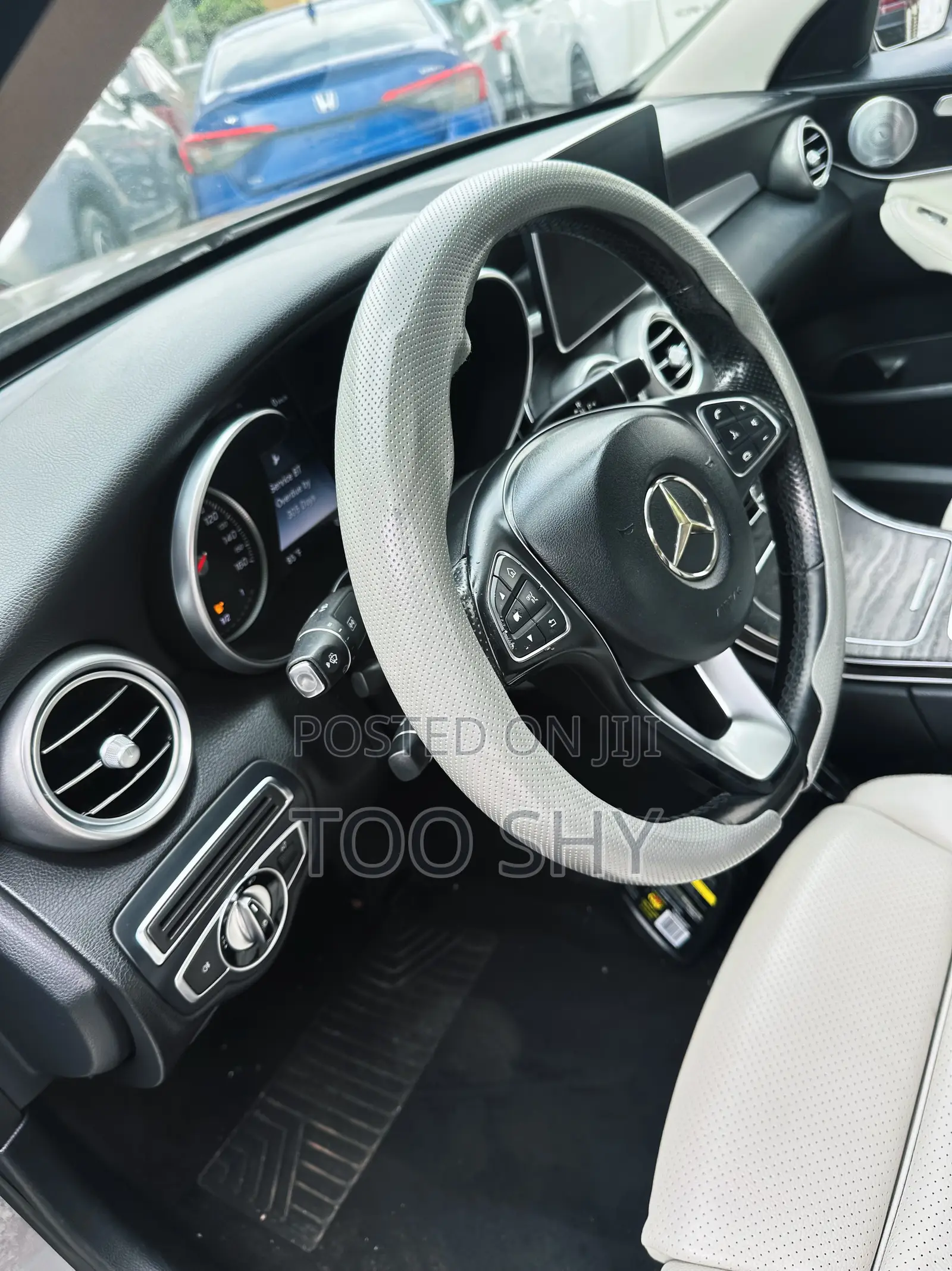 Mercedes-Benz C300 2016 Silver