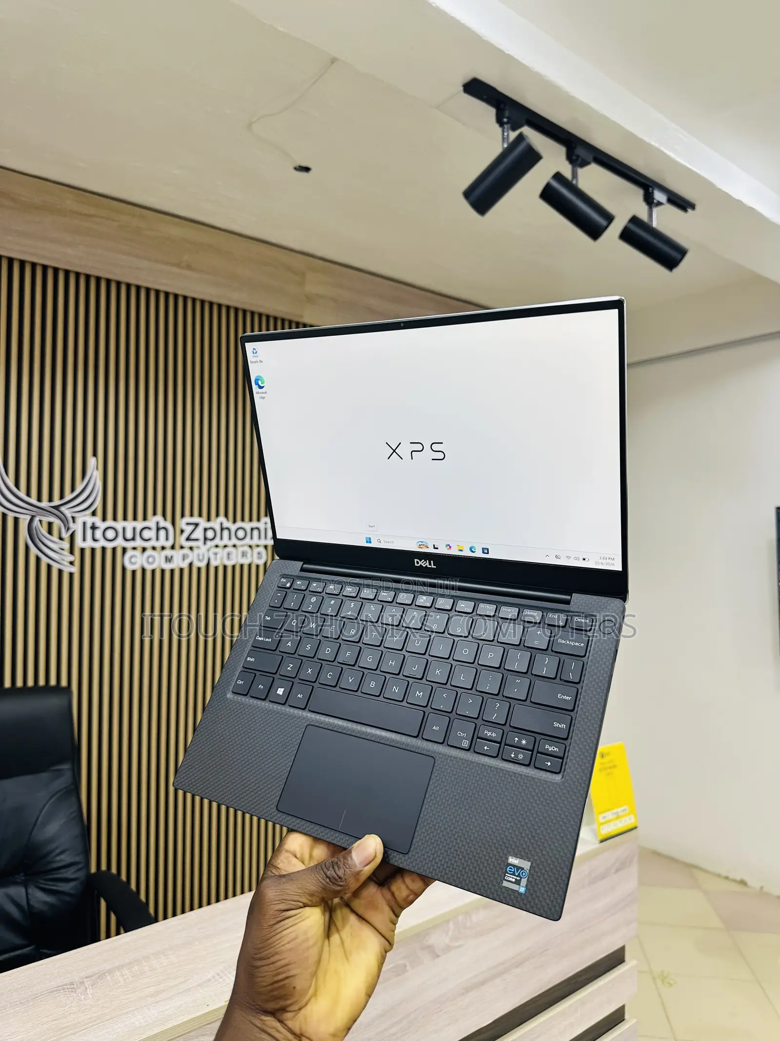 Laptop Dell XPS 13 1GB Intel Core i7 SSD 512GB