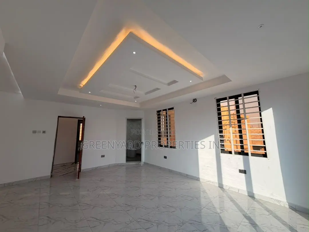 3bdrm House in Hills, East Legon for rent