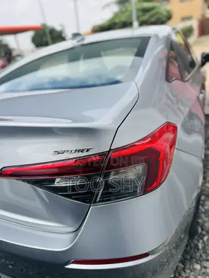 Honda Civic Sport CVT 2024 Silver