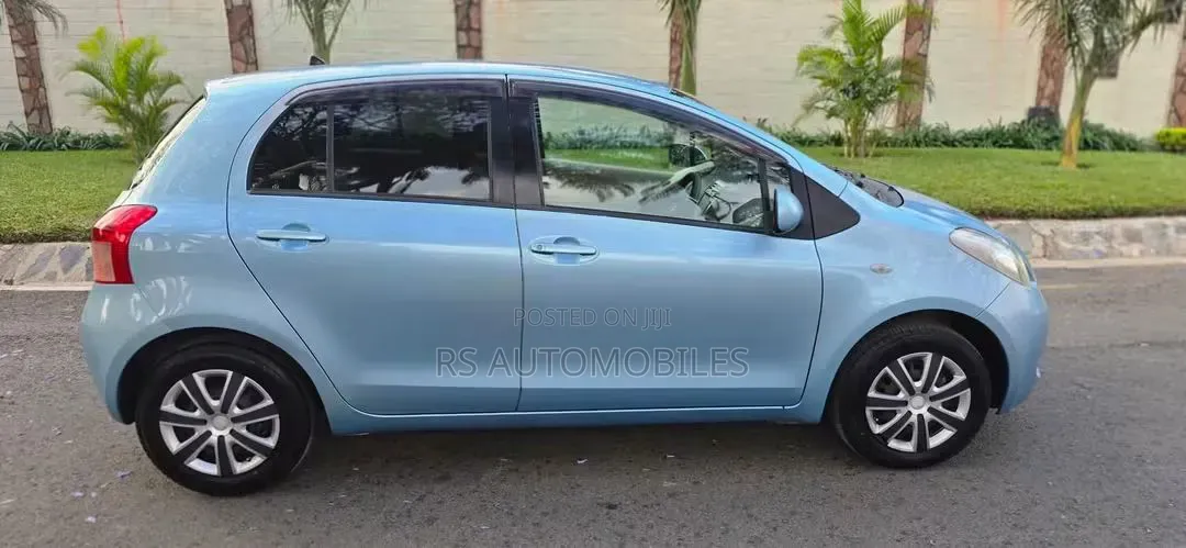 Toyota Vitz 2007