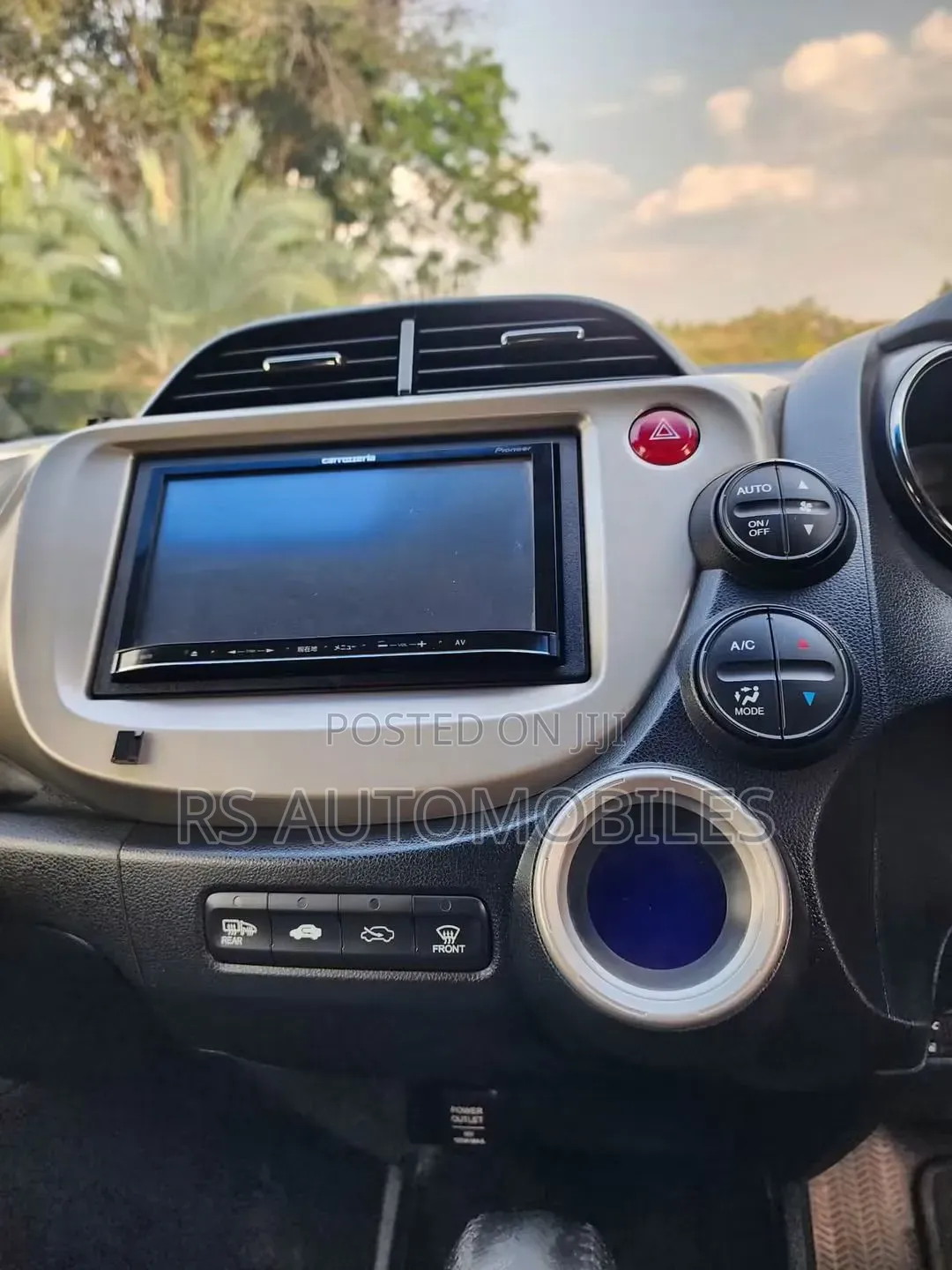 Honda Fit 2012 Silver