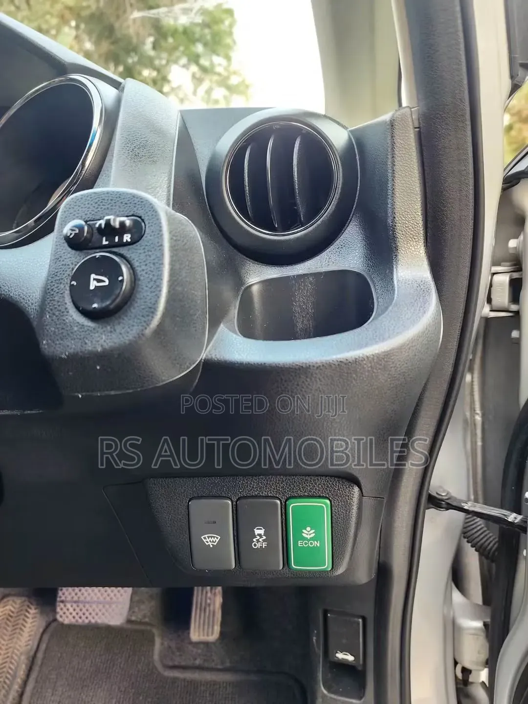 Honda Fit 2012 Silver