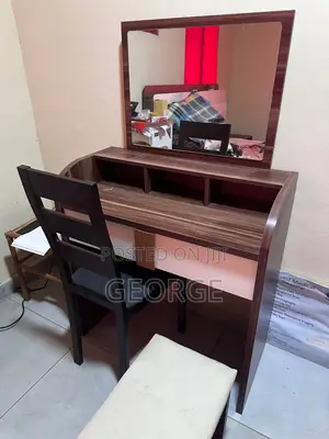 Dressing Table With Large Mirror & Chair – Good Condition