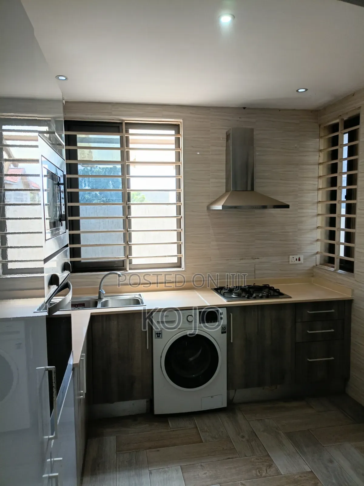 4bdrm House in Boundary Road Area for rent