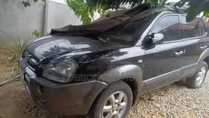 Hyundai Tucson 2008 Black