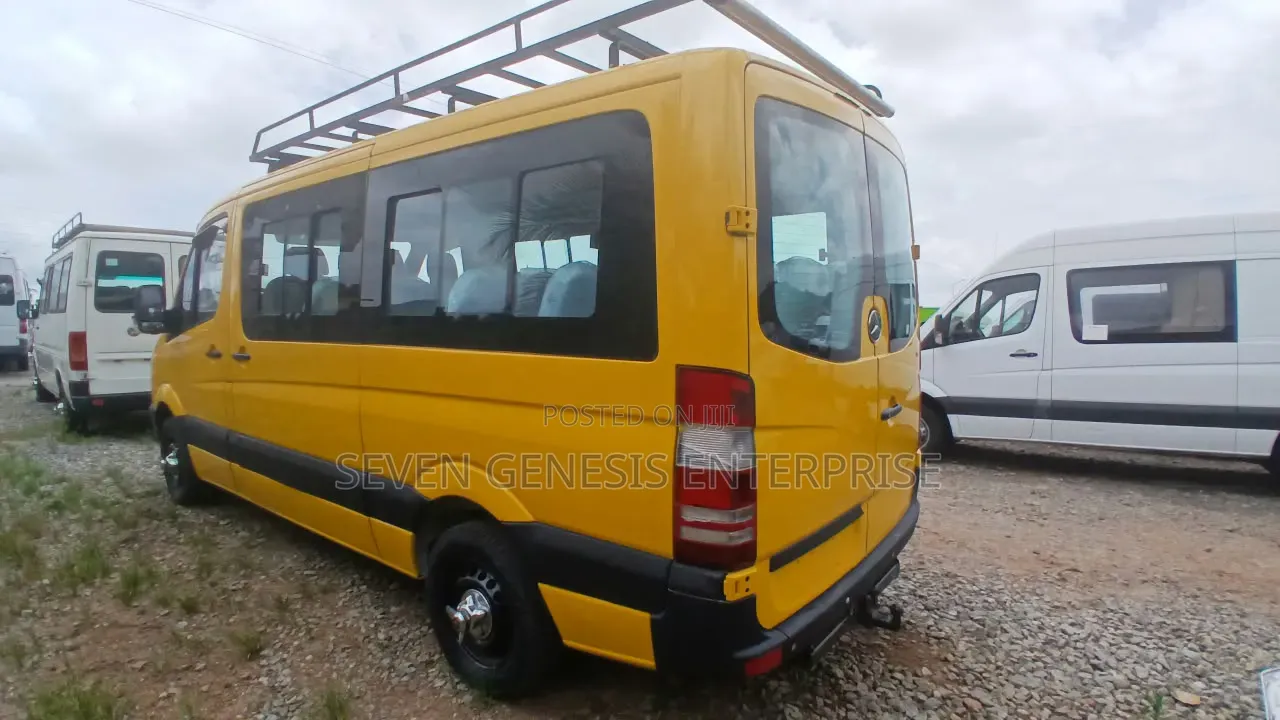 Mercedes-Benz Sprinter 2015 White