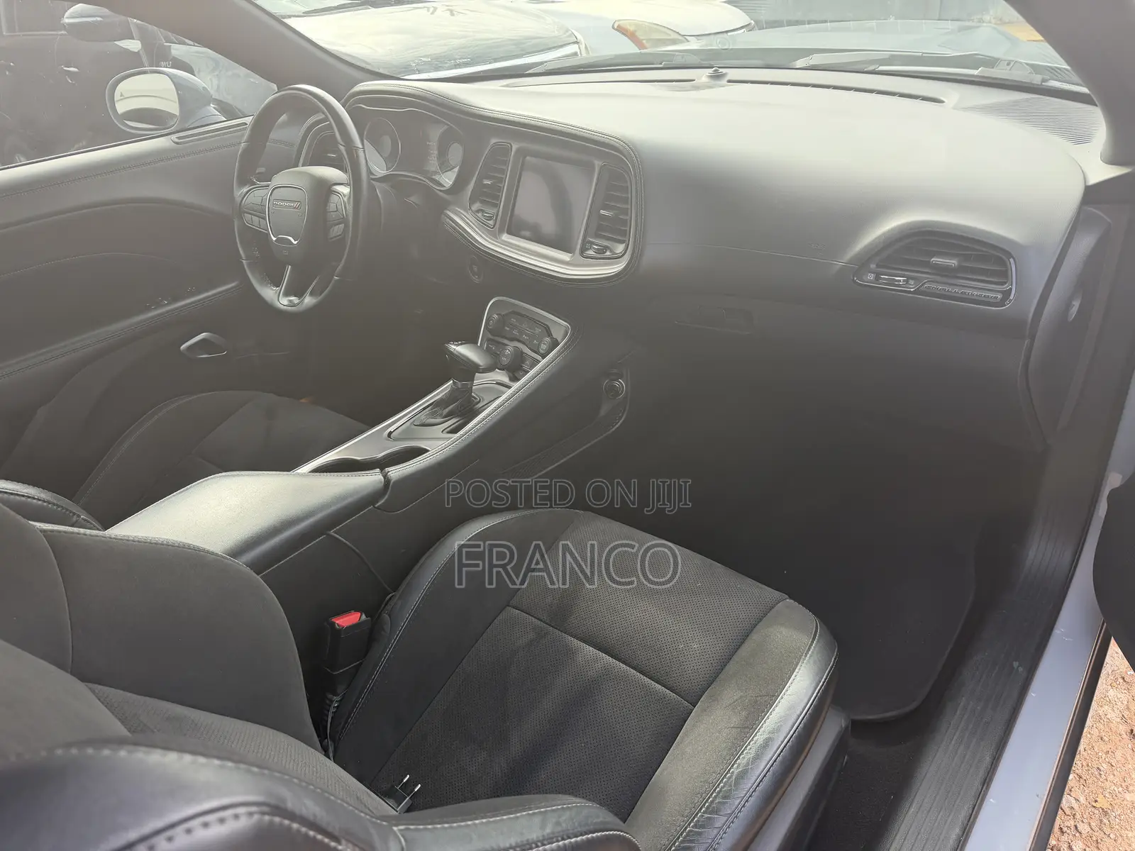 Dodge Challenger GT 2022 Gray