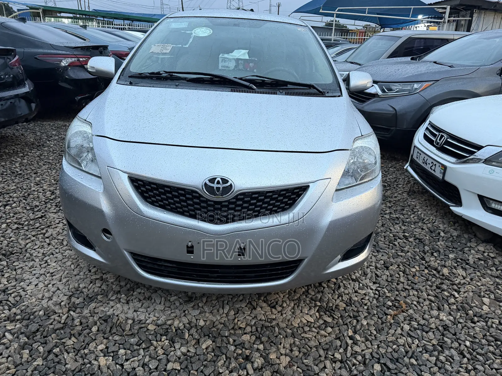 Toyota Belta 2010 Silver