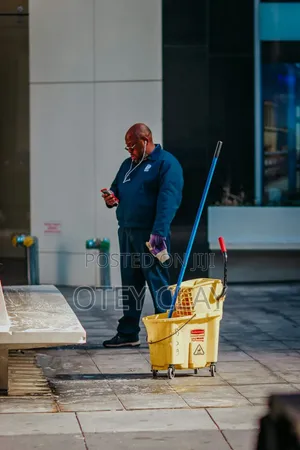 Cleaner Wanted for Immediate Employment
