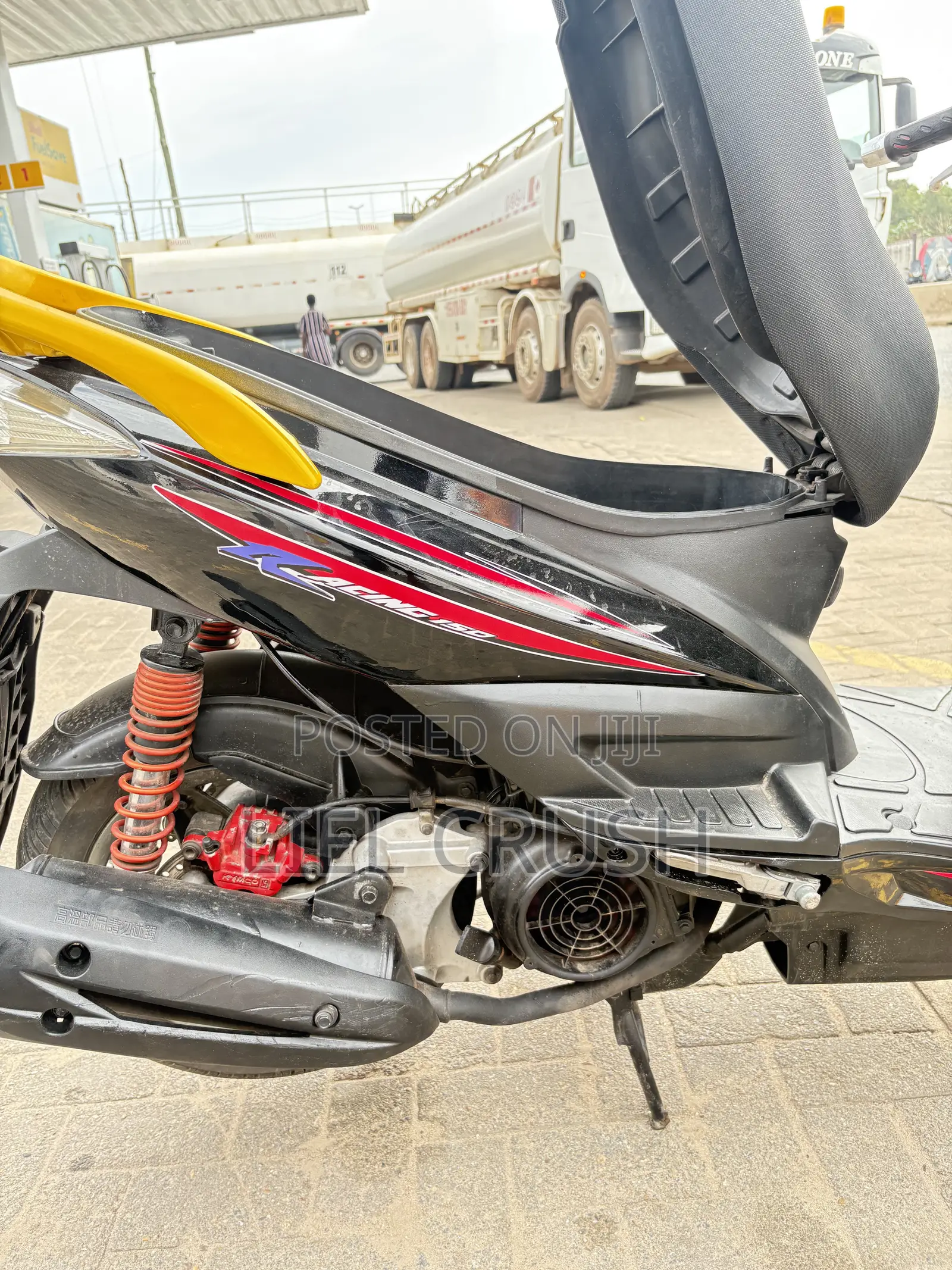Kymco 2020 Yellow