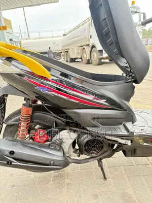 Kymco 2020 Yellow