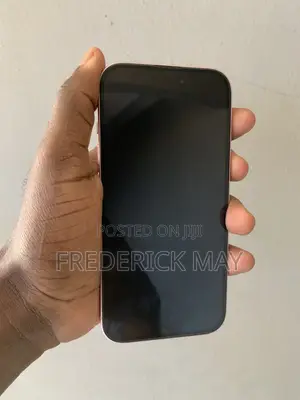 Apple iPhone 15 128 GB Pink