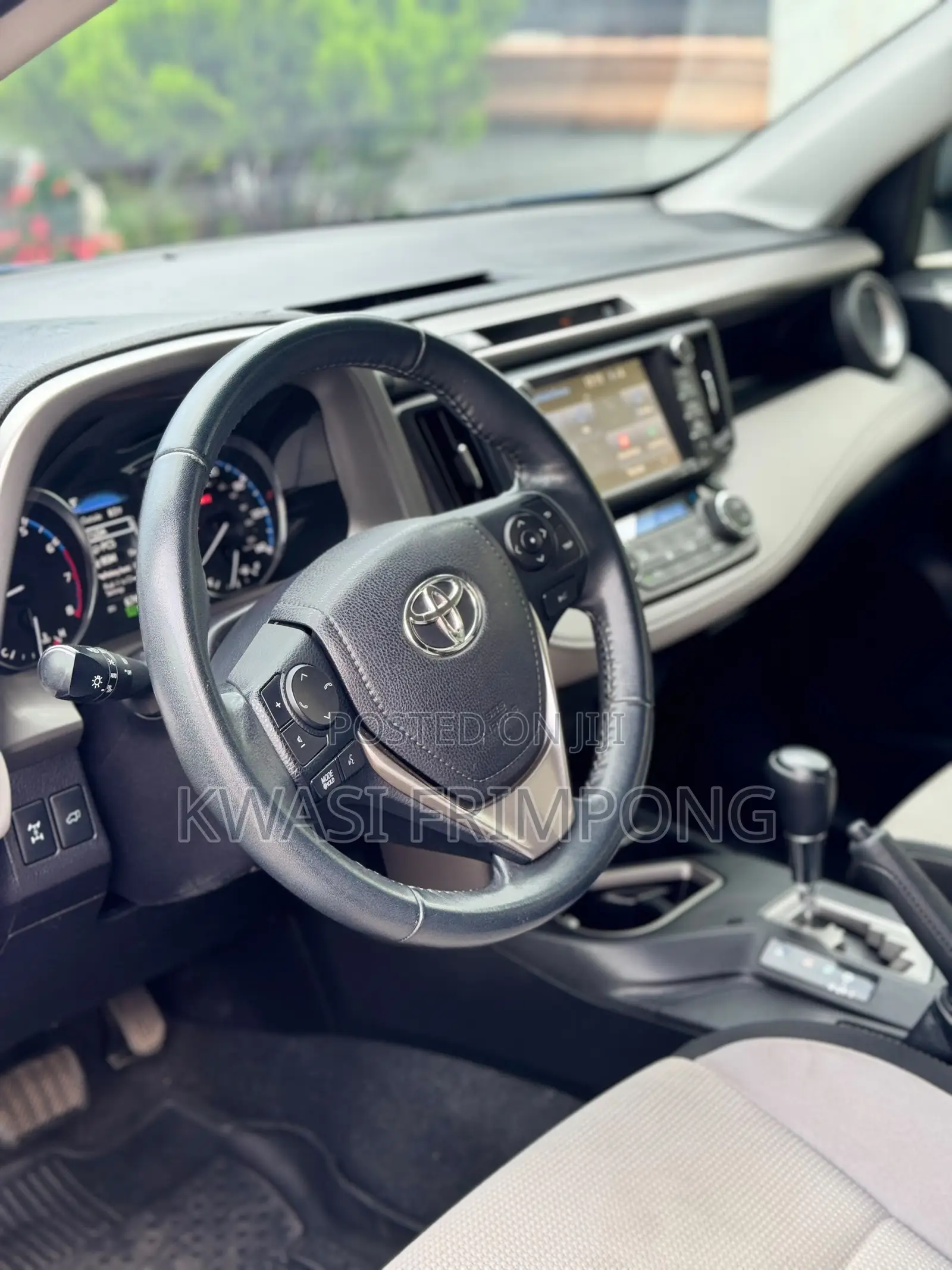 Toyota RAV4 2018 White