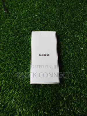 New Samsung Galaxy A04s 128 GB Black