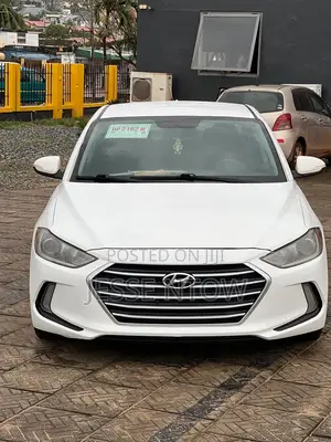 Hyundai Elantra 2017 White