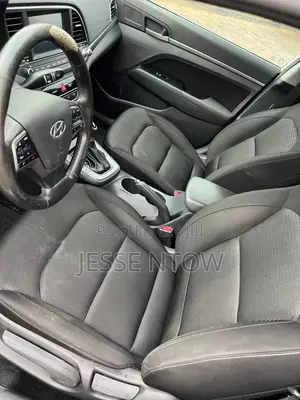 Hyundai Elantra 2017 White