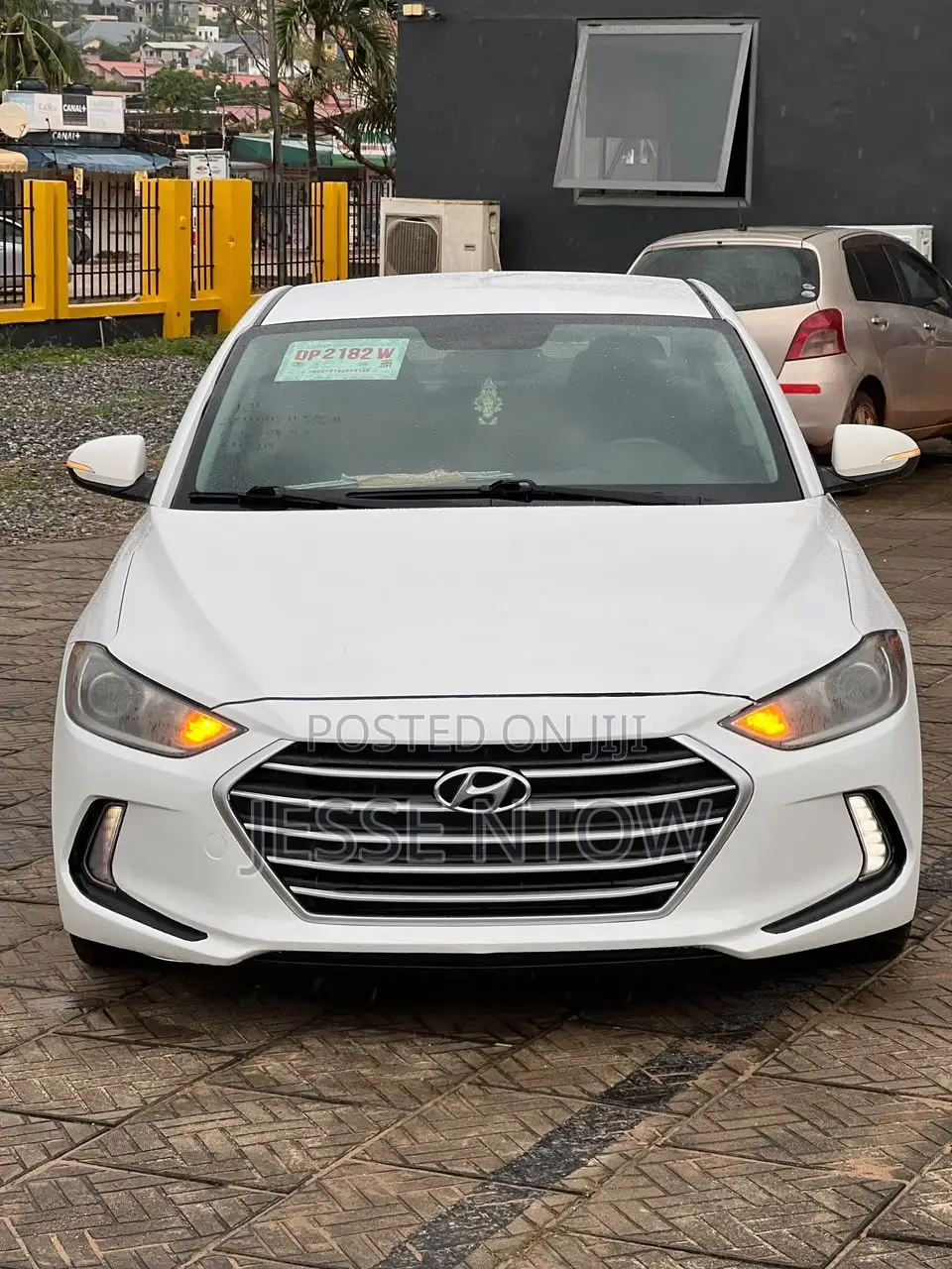 Hyundai Elantra 2017 White