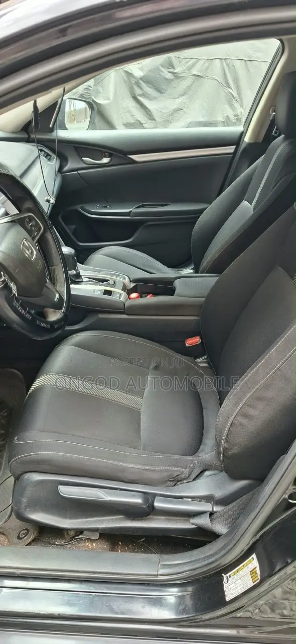 Honda Civic LX 4dr Sedan (2.0L 4cyl) 2017 Blue