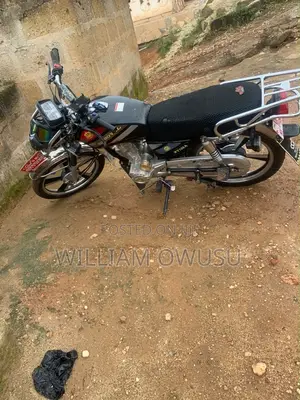 New Royal RY125 2026 Silver